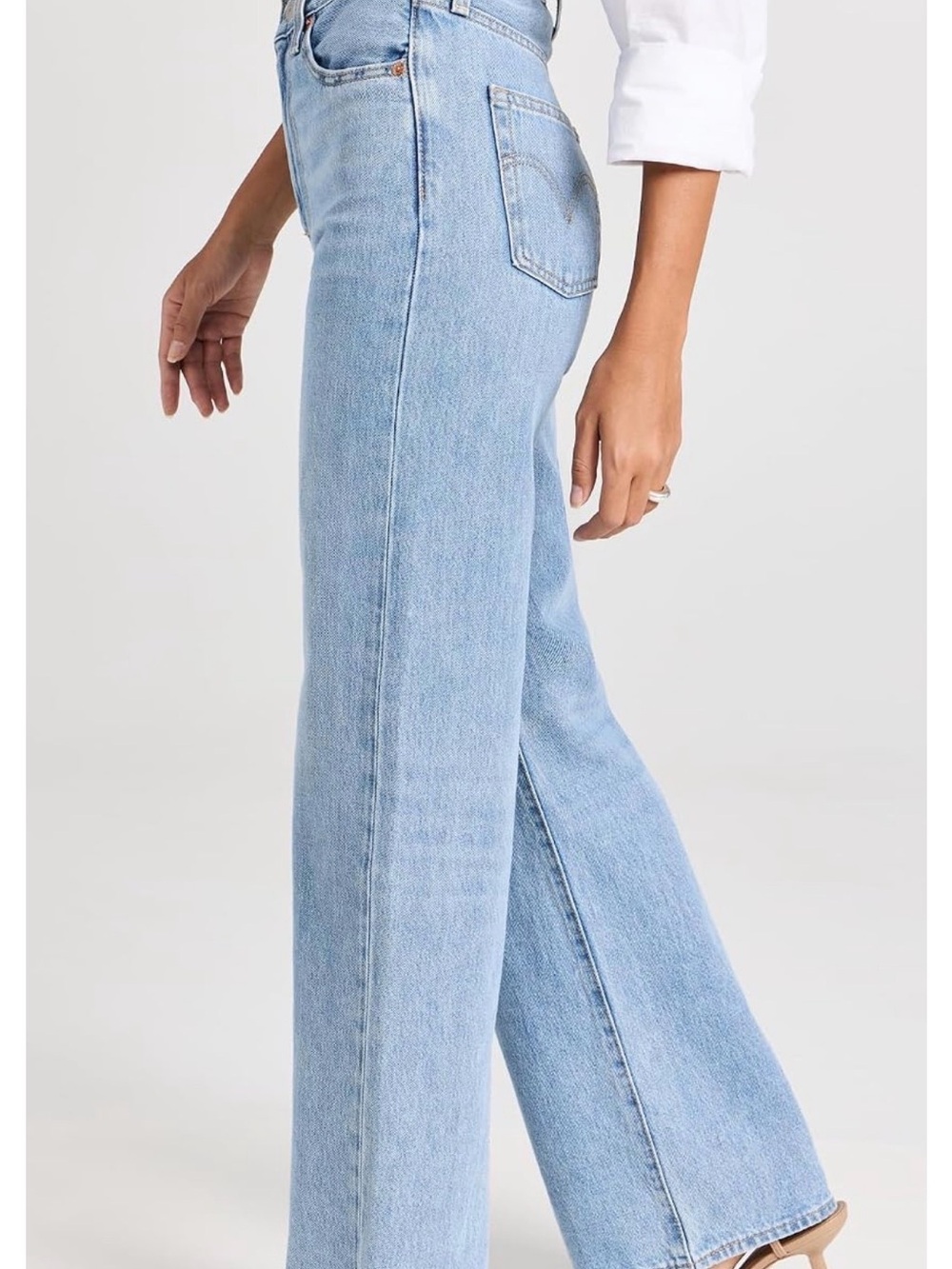 Levi’s Ribcage High-Waist Wide Leg Jeans - Light Blue - Picture 4 of 7